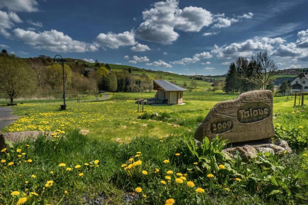 Апартаменти Tuffsteinquartier Am Brueckenbach Weibern Екстер'єр фото